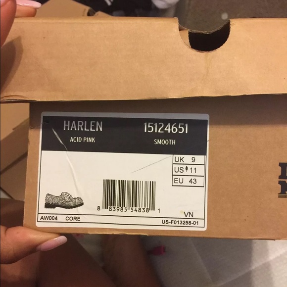 Dr martens men’s size9 - Picture 2 of 5